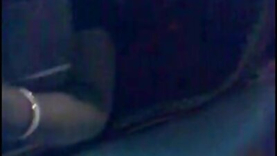 Fidanzato sbatte la fidanzata in posizione film spinti gratis sessuale da cowgirl sul divano bianco